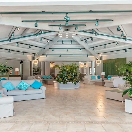 Acacia Marina 4* مارينا دي راغوزا
