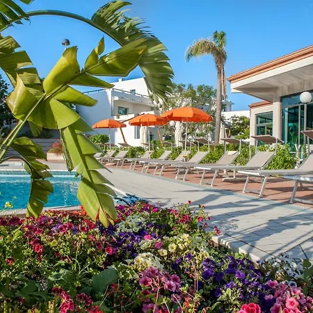 Acacia Marina 4*