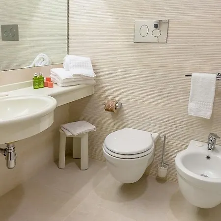 Acacia Marina 酒店