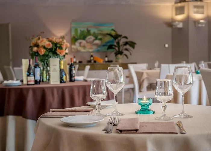 Hotel Acacia Marina 4*